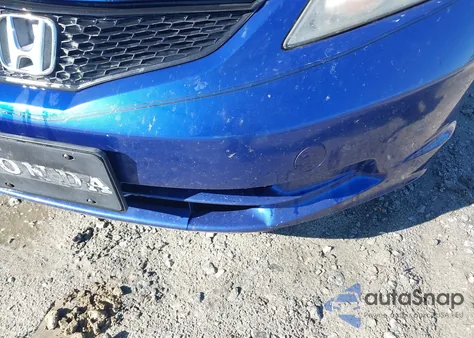 2009 Honda Fit z USA, uszkodzony, nr VIN JHMGE88269C004696